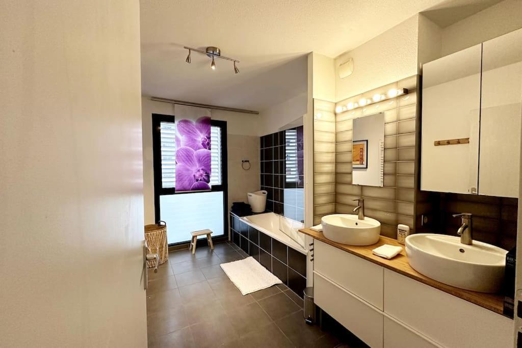 מונפלייה Bel Appart Design 2Ch, Mairie, Pkg, Wifi, Terrasse, Port Marianne מראה חיצוני תמונה