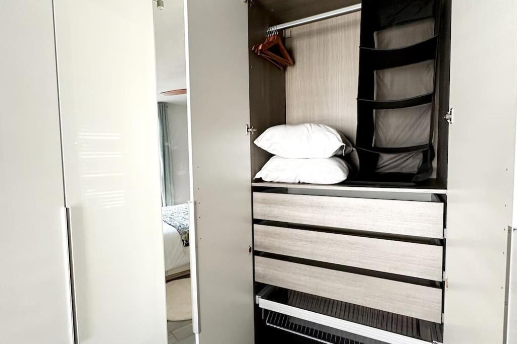 מונפלייה Bel Appart Design 2Ch, Mairie, Pkg, Wifi, Terrasse, Port Marianne מראה חיצוני תמונה